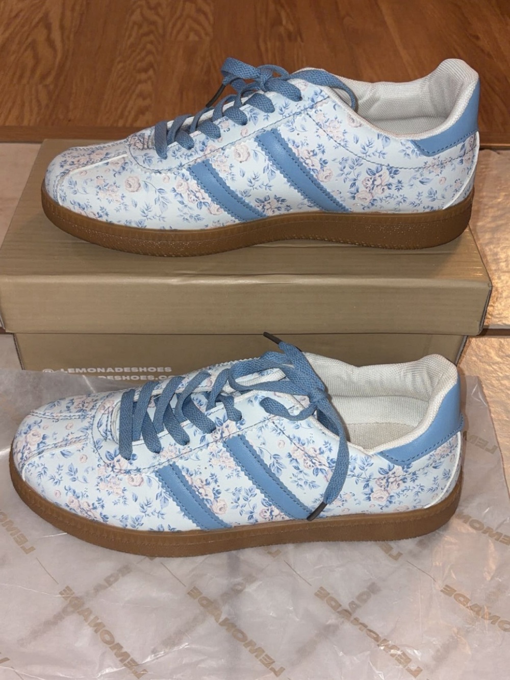 Floral Pattern Sneakers in Light Blue